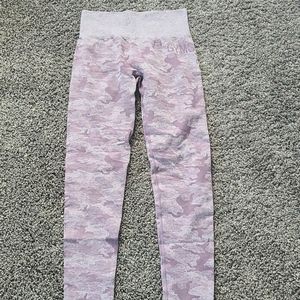 Workout pants